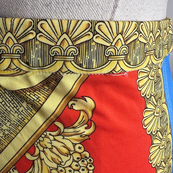 Versace Heritage Print Ankle Crop Leggings - Picture 12 of 16